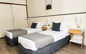 Alpino Hotel